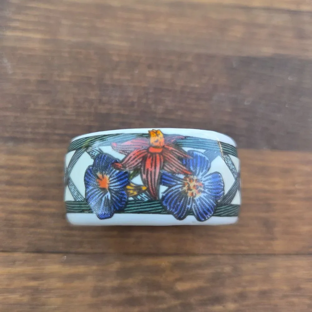 Dansk Porcelain Floral Napkin Rings Set of 8 Taiwan Table Decor
